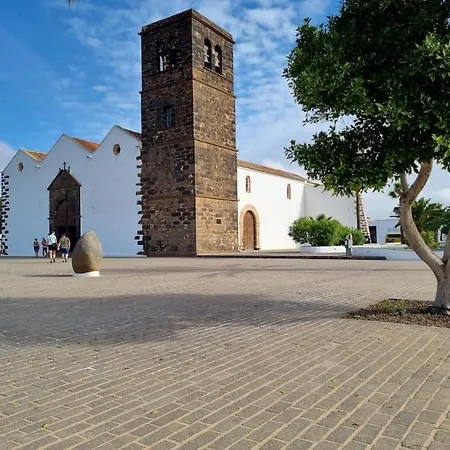 House * La Oliva